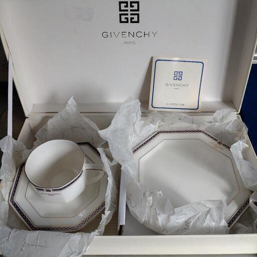 ジバンシー　陶器