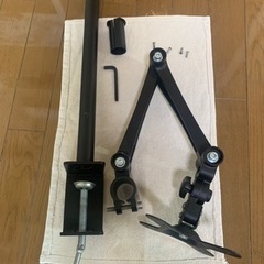 モニターアーム