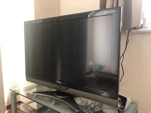 【引取限定】シャープ液晶テレビ（リモコン付）