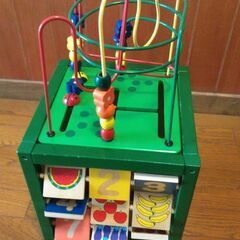 木のおもちゃ知育玩具
