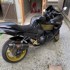 ZZR1400 ２００８年車　ヨシムラマフラーの画像