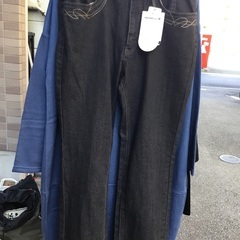 新品タグ付き　ブラックデニム　ウェスト76