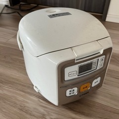 炊飯器の画像