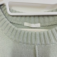 GU レディースニットの画像