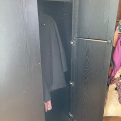 姿見付きクローゼットの画像