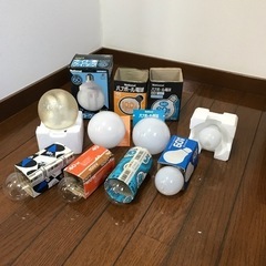 新品、中古電球まとめて8個
