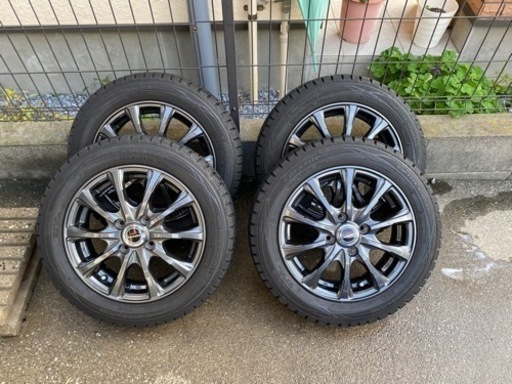 スタッドレスタイヤ　DUNLOP WINTERMAXX01 14インチ　’18年式