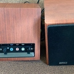 DVDプレーヤーとPCスピーカーのセットの画像