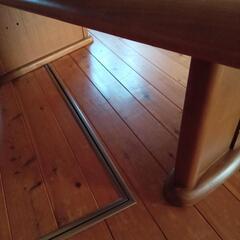 ローテーブル　300円の画像