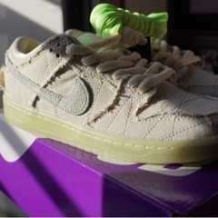 Nike SB Dunk Low "Mummy"