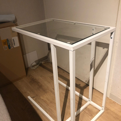 【IKEA】取引中*サイドテーブル　VITTSJÖ ヴィットショー