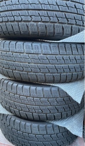 スタッドレスタイヤ　ICE NAVI ZEA II  195/65R15