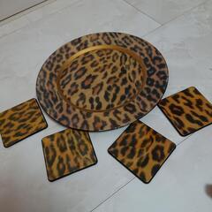🐆🐯ヒョウ柄  コースター&トレイ(お皿)の画像