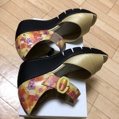 サンダル　モネットの画像