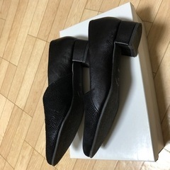 2足組みセット　NICOの23センチの靴です。の画像