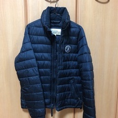 アバクロンビー&フィッチ　ダウンジャケット