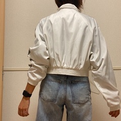 Bershka ショート丈の画像