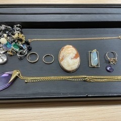金やプラチナ探してます❗️✨金メッキも買取致します❗️✨