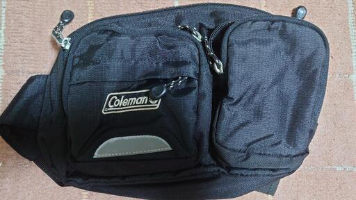 Colemanのウエストポーチ