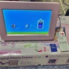 【譲渡決定】デジタルフォトフレーム　SDカード(128MB)付
