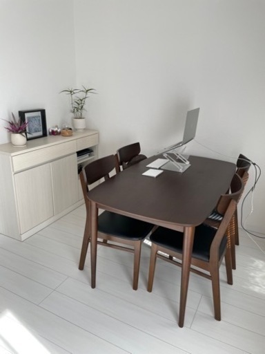 【取引調整中】ダイニングテーブルセット　4人用