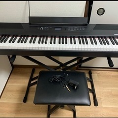 電子ピアノ