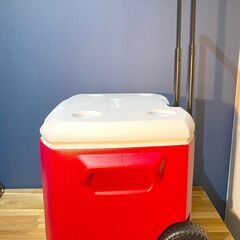 新品未使用 コールマン クーラーボックス 60QT 56L キャスター付 ホイールクーラー レッド ホワイトの画像