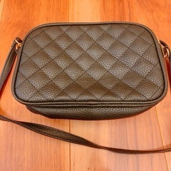 【ワンコイン出品】womens professional supplier /ショルダーバッグ/レザー/キルティング/カバンの画像