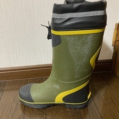 【値下げ】【未使用】安全靴 長靴 安全長靴 XEBEC Mサイズ カーキの画像