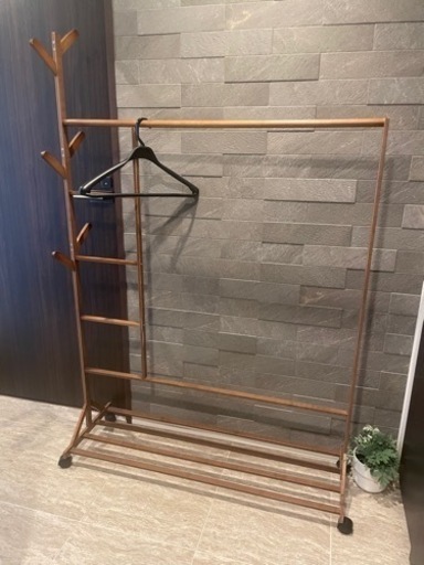 ハンガーラック新品