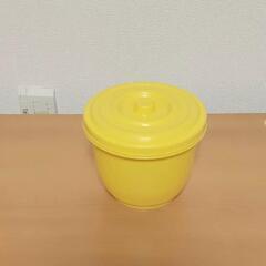 蓋付き容器・2.2リットル　和泉化成