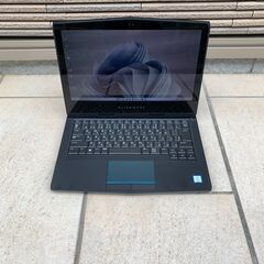 DELL Alienware R3 13 ゲーミングノート　の画像