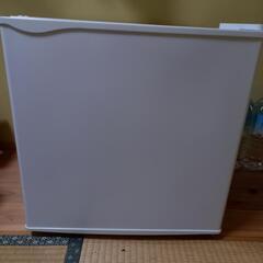 【購入者様決定】U-ING ユーイング　冷蔵庫　UR-DR05J　2017年製　45Lの画像