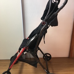 コンビ ベビーカーF2 の画像