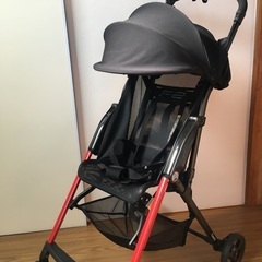 コンビ ベビーカーF2 の画像