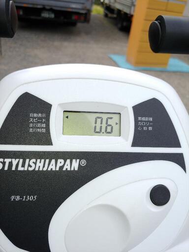 (9日ななたさんへ予約中です)フィットネスバイク　縮みます。
