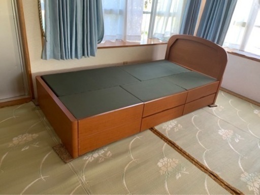 シングルベッドサイズ
