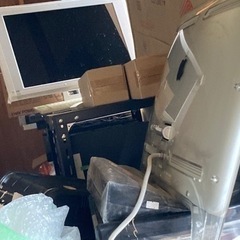 パソコンパーツ ジャンク ワンコインから まだ有ります。の画像