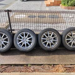 スタッドレスタイヤ・アルミホイール165/65R14