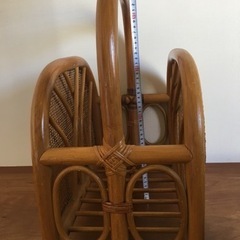 無料　マガジンラック　木製の画像