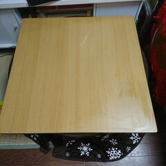 円形コタツ（80㎝）　薄手ふとん　ミニハロゲンヒーター（AMH-380）の画像