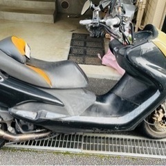 マジェスティ125ccの画像