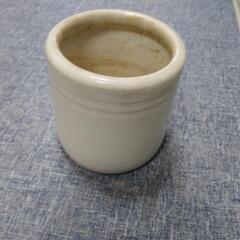 ③古いて火鉢　白　