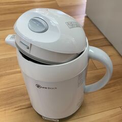 215 電気ポット