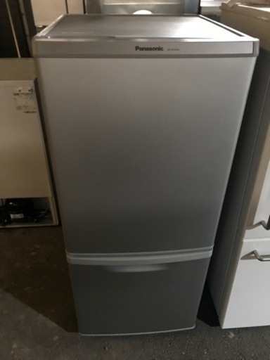 取引場所　南観音　A  2110-069   Panasonic/パナソニック　NR- B149W-S形　ノンフロン冷凍冷蔵庫　2017年製