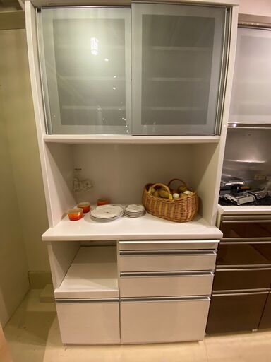宇都宮でオシャレな家具を探すなら『オトワリバース！』レンジボード 食器棚 キッチン収納 収納棚 白 松田家具 中古品⑧