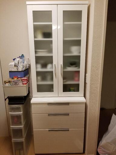 ニトリ　食器棚