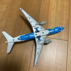 ポケットモンスターピカチュウ　飛行機模型の画像