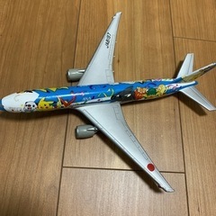 ポケットモンスターピカチュウ　飛行機模型の画像