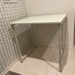 無料　パソコンデスク 70cm幅 奥行60cm ホワイト